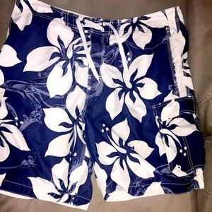 JOE BOXER Swim Trunks.  Size LG used good condition